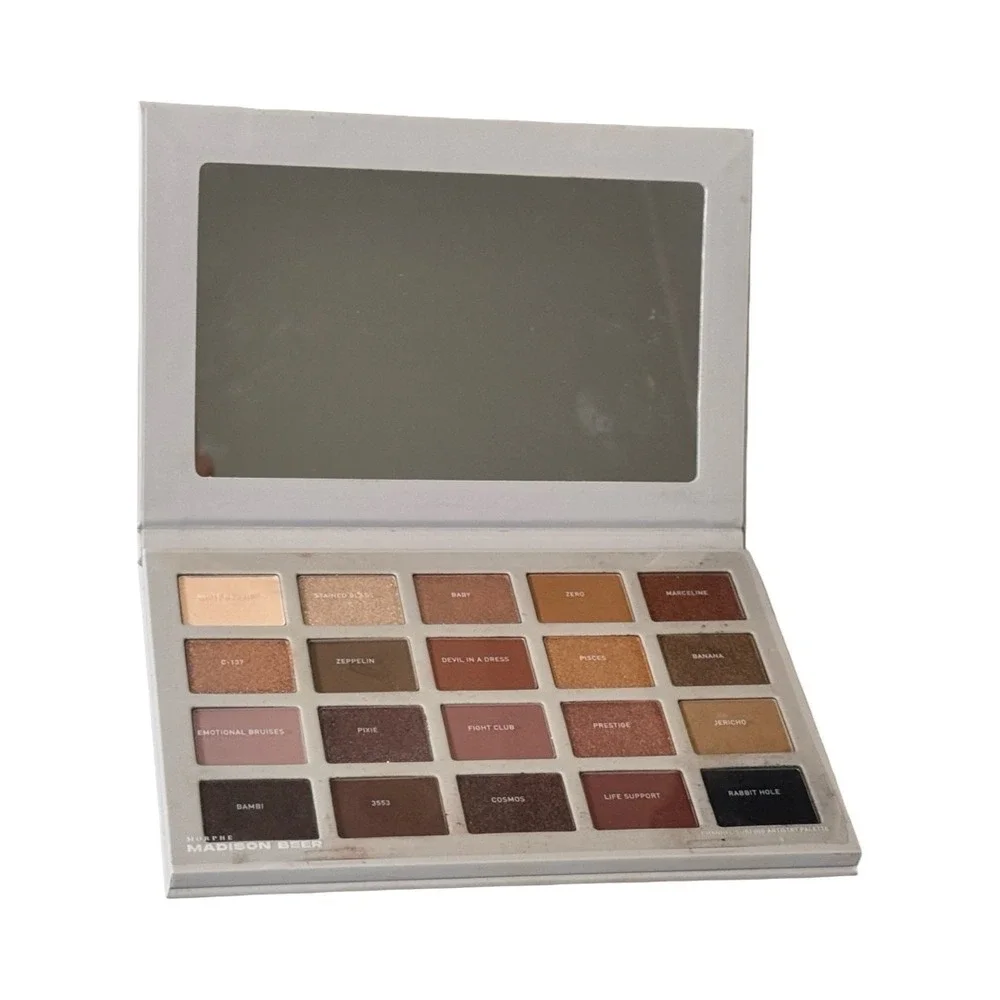 Morphe Madison Beer Channel Surfing Artistry Palette 20 Pan Eyeshadow READ